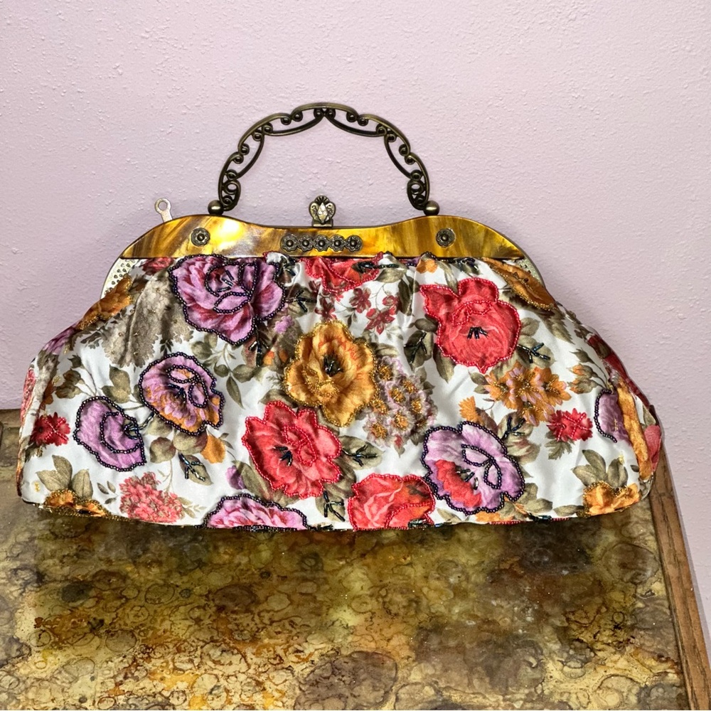 Floral Vintage Handbag